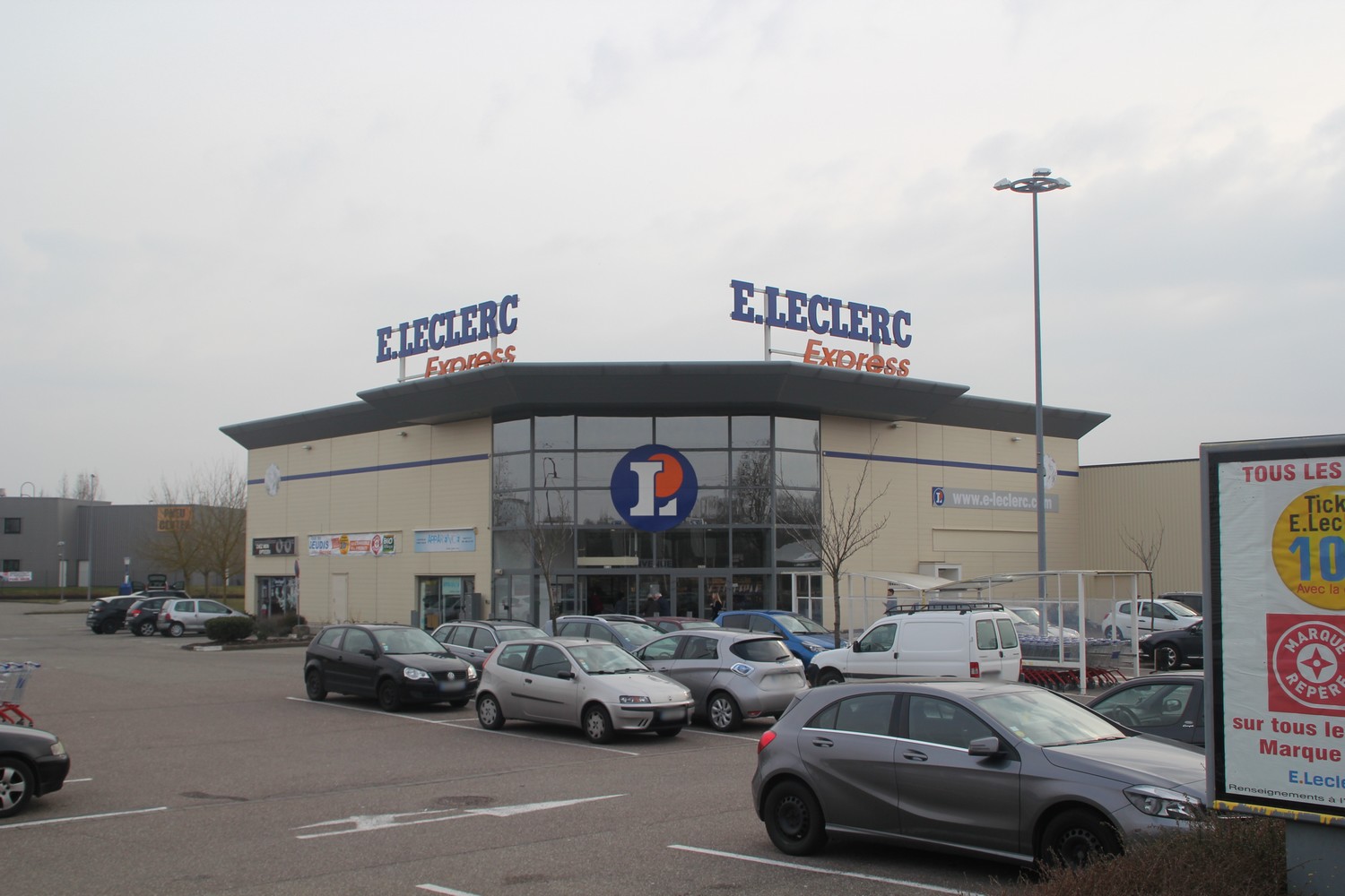 A la (re)découverte du magasin Leclerc Express – Commune de Holtzheim