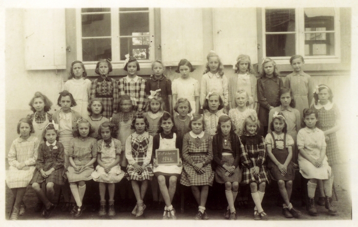 Ecole_1946_II