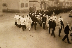 Procession_en_1939