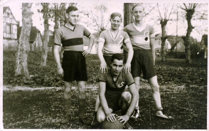 1942_Vogesia_basket_le_09_11