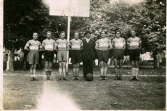 1933_Vog__sia_basket